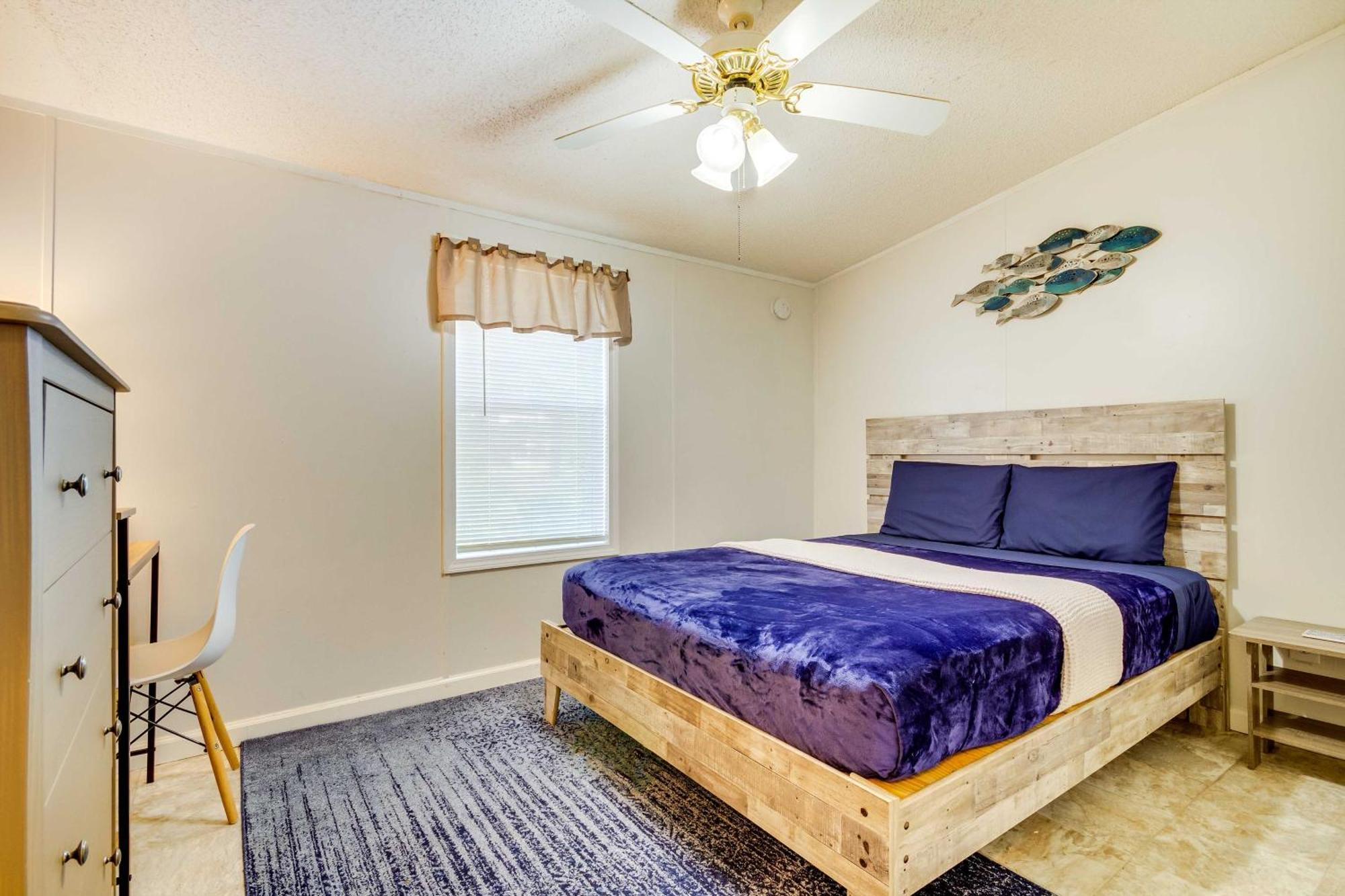 Stunning Pensacola Home, 8 Mi To Downtown! المظهر الخارجي الصورة